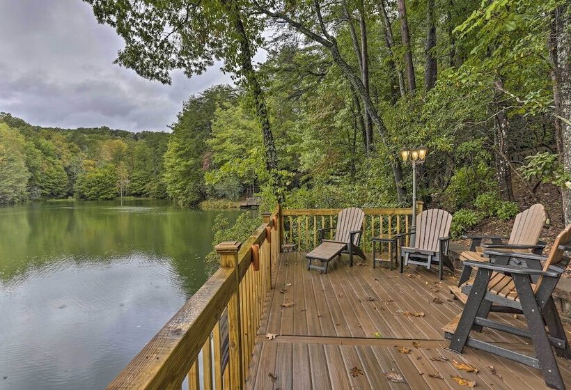 Cherry Lake Lodge W/ Hot Tub, Fire Pit & Game Room