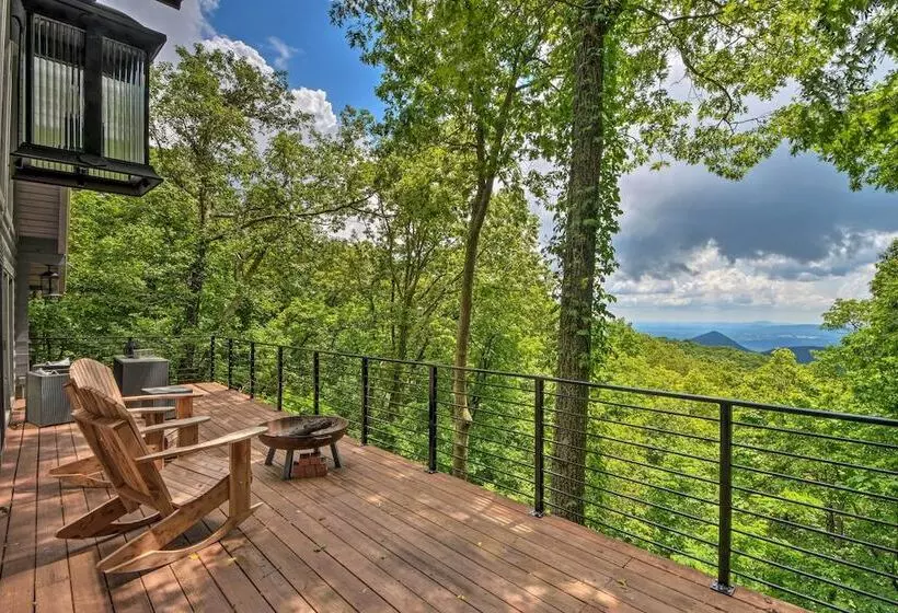 Luxe Jasper Cabin W/ Deck + Blue Ridge Mtn Views!