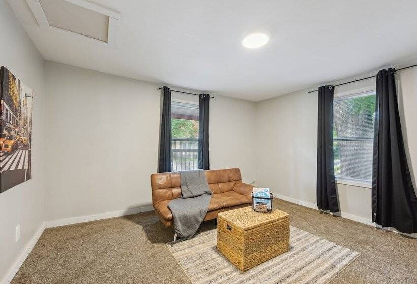 Macon Cottage W/ Porch 2 Mi To Downtown!