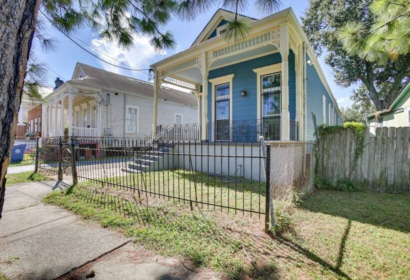 2 Mi To French Quarter: Walkable Nola Home