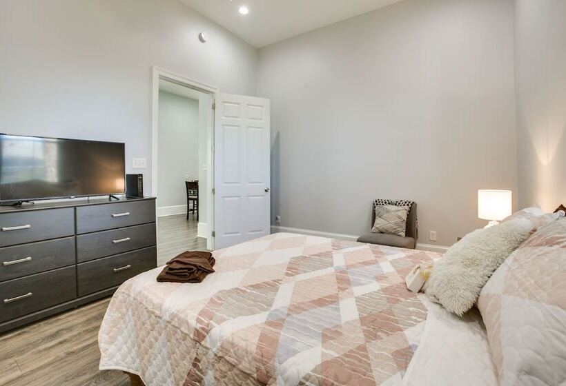 2 Mi To French Quarter: Walkable Nola Home