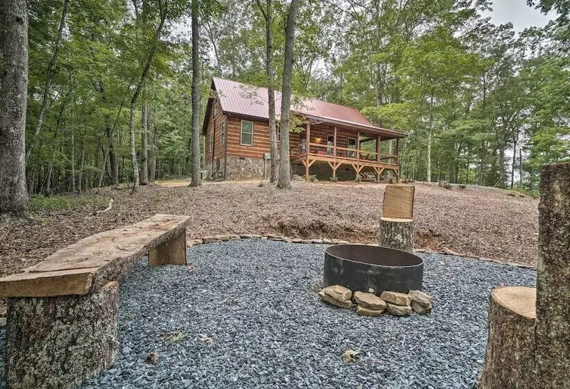 Peaceful Cabin On 3 Private Acres: Deck & Fire Pit