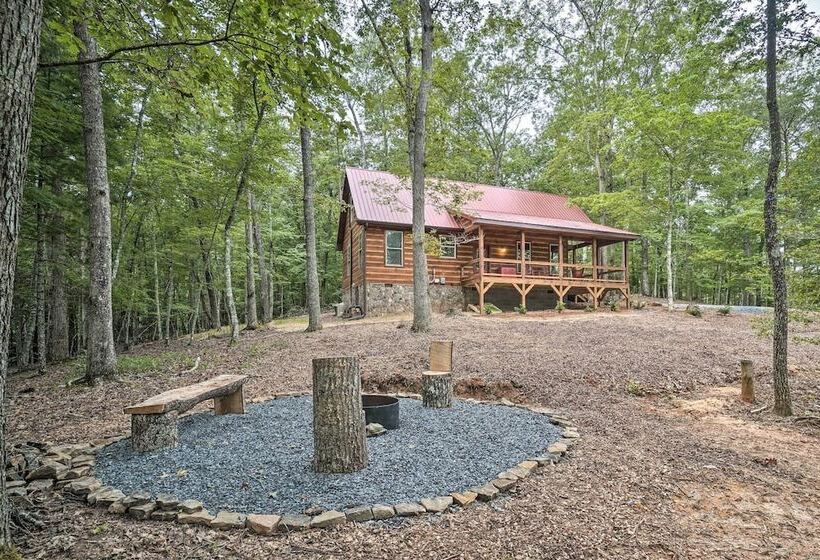 Peaceful Cabin On 3 Private Acres: Deck & Fire Pit