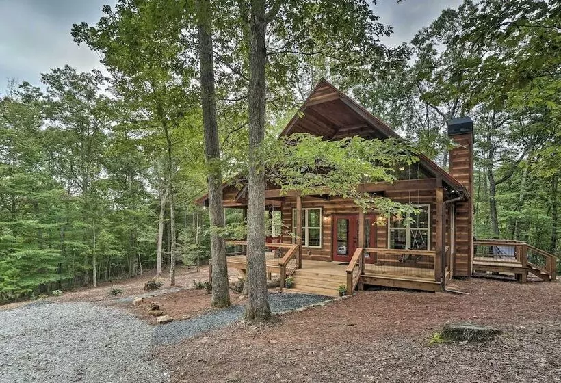 Peaceful Cabin On 3 Private Acres: Deck & Fire Pit