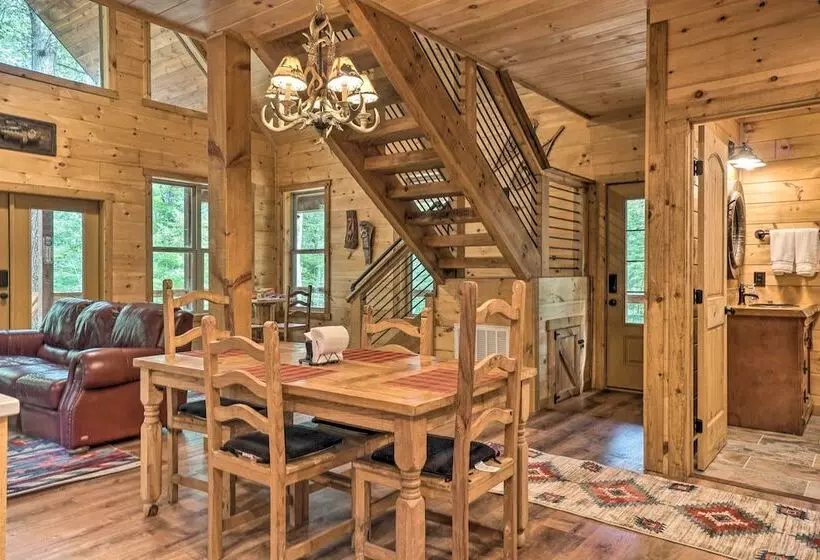 Peaceful Cabin On 3 Private Acres: Deck & Fire Pit