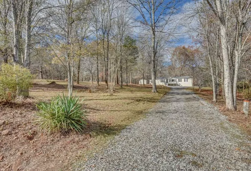 Peaceful Six Mile Vacation Home W/ Fire Pit