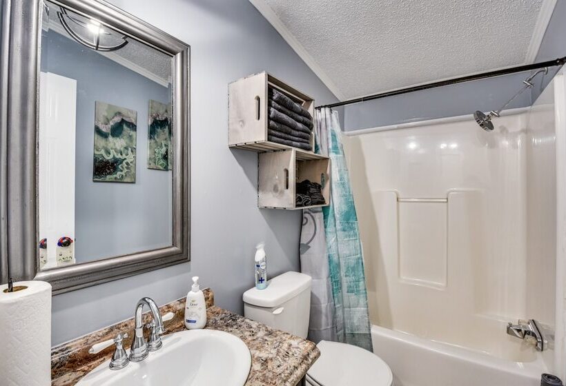 Peaceful Six Mile Vacation Home W/ Fire Pit