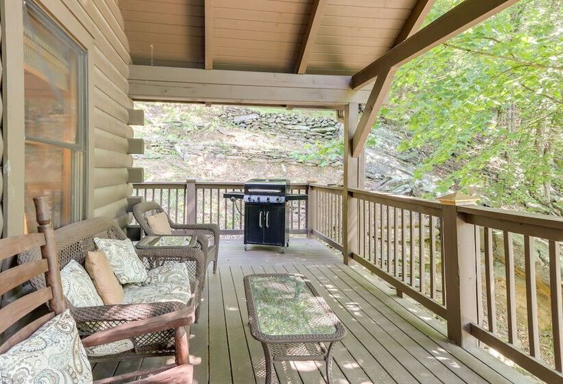 Pet Friendly Ellijay Home W/ Hot Tub + Game Room!