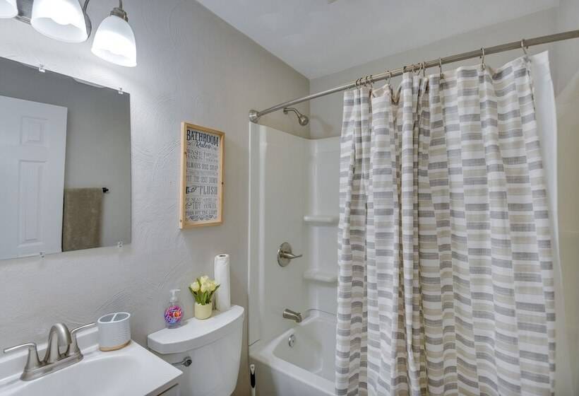 Portsmouth Vacation Rental: Near Parks & Golf