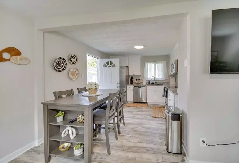Portsmouth Vacation Rental: Near Parks & Golf