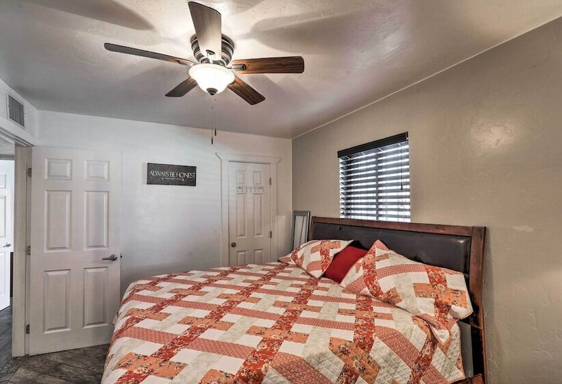 Ranch Style Retreat W/ Fire Pit < 1 Mi To U Of A!