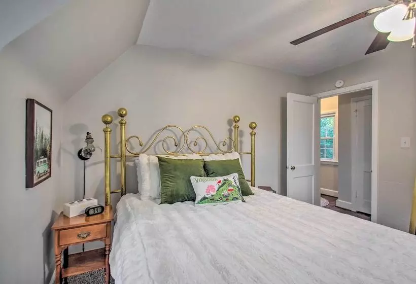 Renovated Lynchburg House ~ 2 Mi To Downtown!
