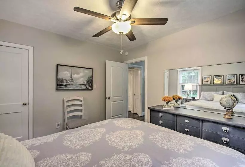 Renovated Lynchburg House ~ 2 Mi To Downtown!