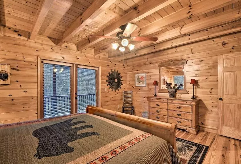 Riverside Ellijay Cabin W/ Hot Tub & Game Room