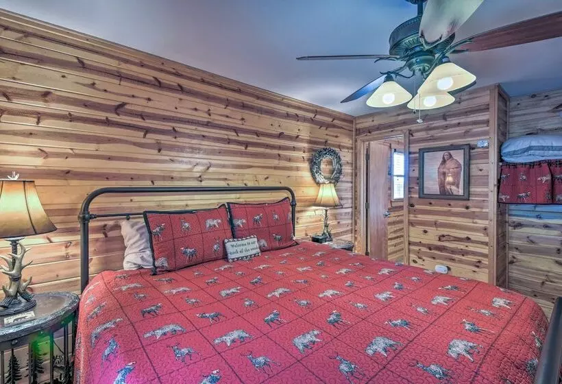 Rustic Cabin W/ Hot Tub: 2 Mi To Unicoi State Park