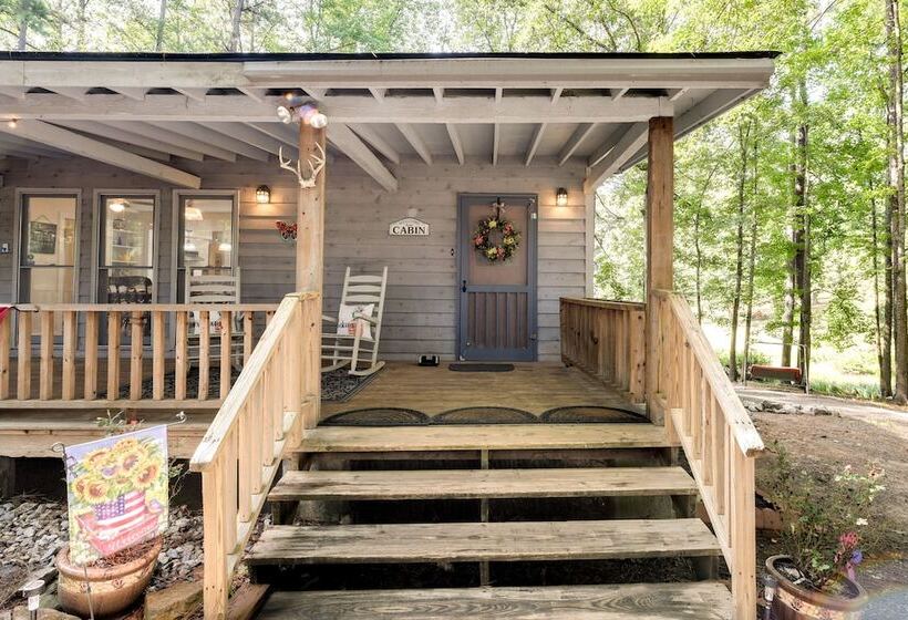 Secluded Hamilton Cabin Retreat W/ Private Lake!