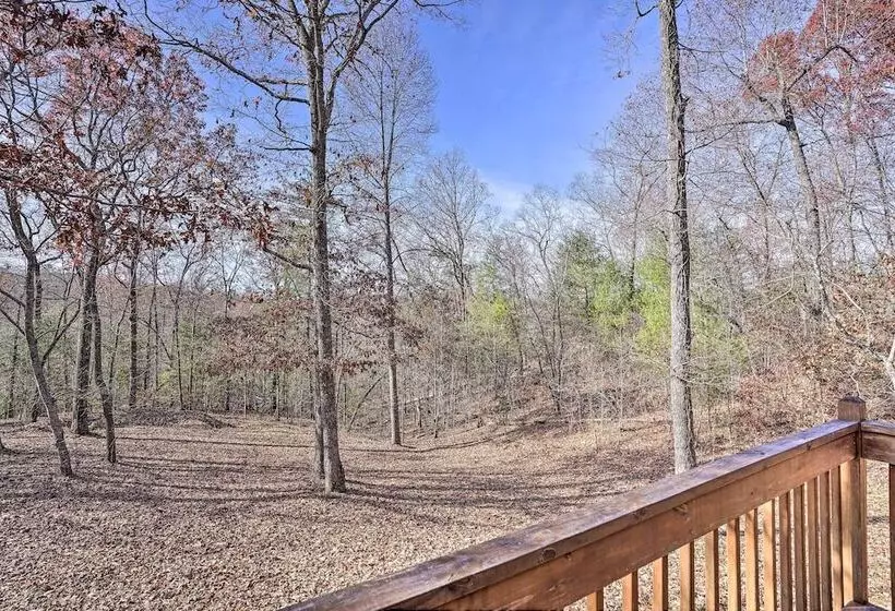 Serenity Cabin  W/ Furnished Deck