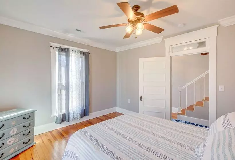 Spacious Athens Home ~ 1 Mi To Downtown!