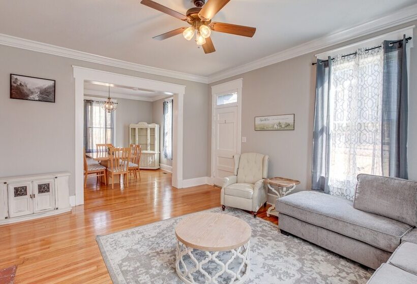 Spacious Athens Home ~ 1 Mi To Downtown!