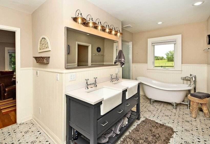 Spacious Home + Acreage, 16 Mi To Chattanooga