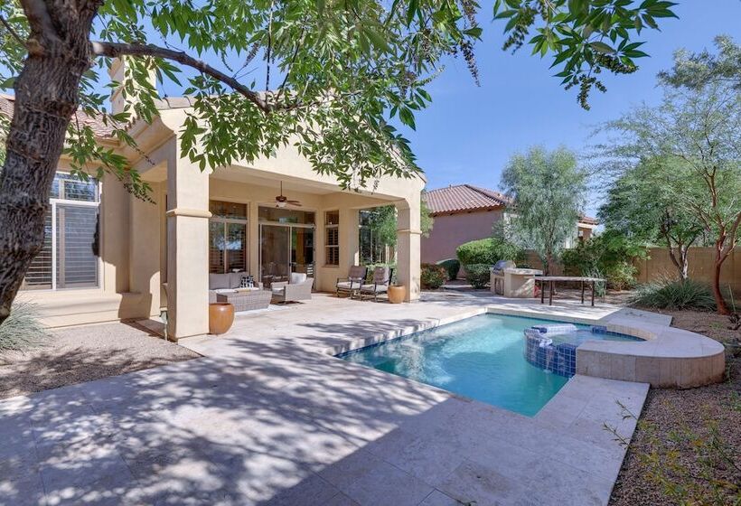 Spacious North Phoenix Oasis W/ Pool & Patio!