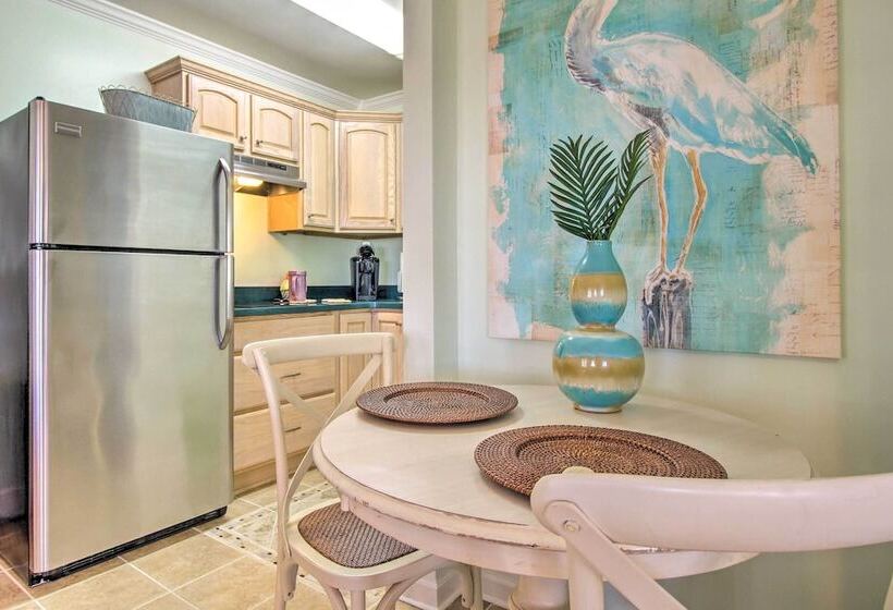 Spacious Tybee Island Retreat W/ Private Pool