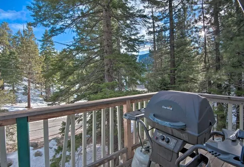 Stateline Ski House: Walk To Boulder Lift!