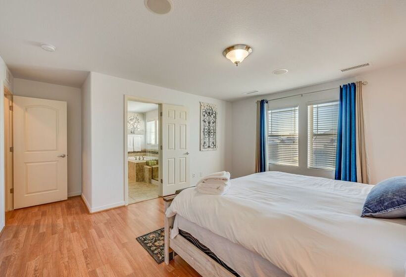 Stunning Commerce City Home W/ Spacious Backyard