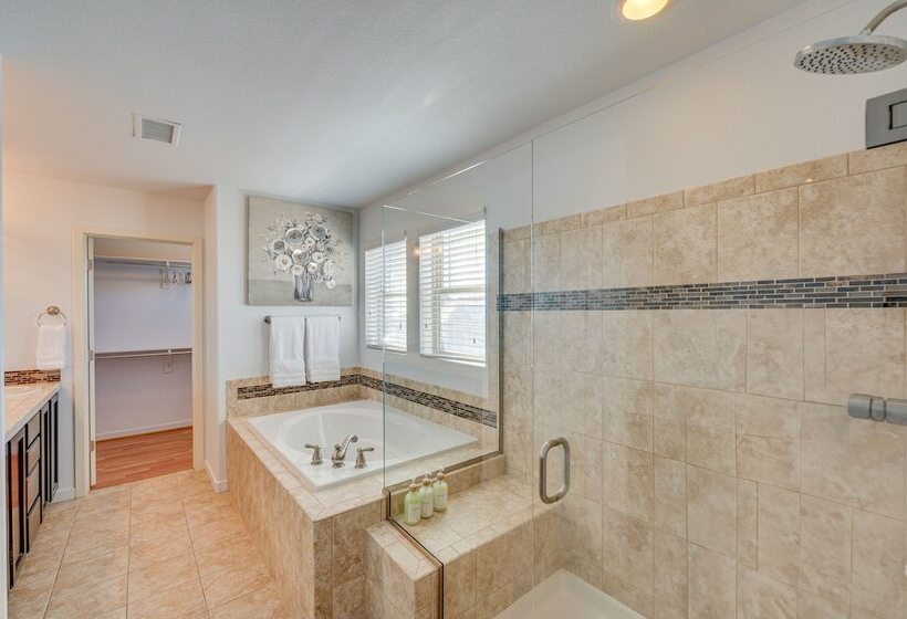 Stunning Commerce City Home W/ Spacious Backyard