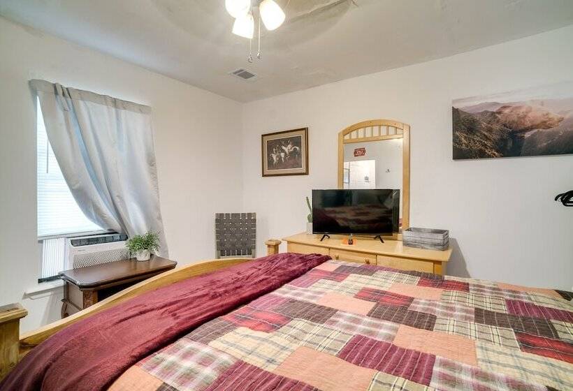 Sylvan Cabin On 73 Acres   Pond On Site!