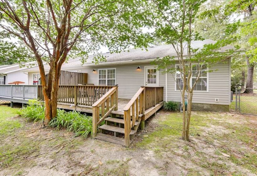 Tranquil Thomasville Retreat W/ Deck + Dining Area