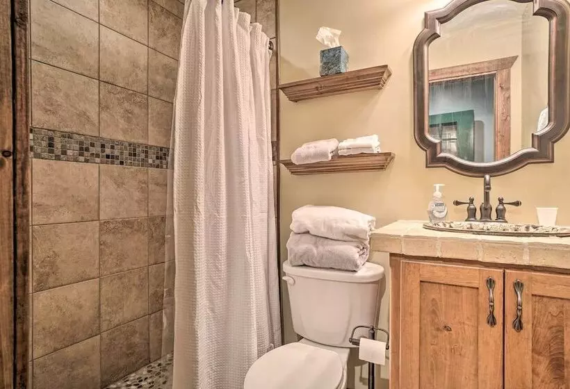 Yellow Mountain Blairsville Cabin W/ Scenic Deck