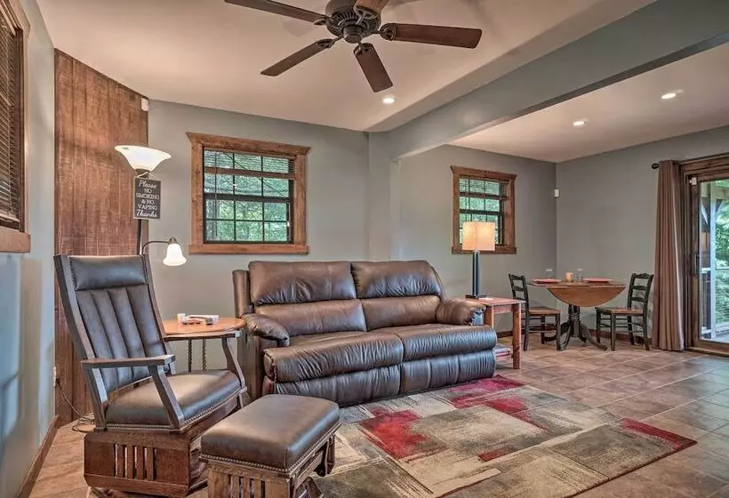 Yellow Mountain Blairsville Cabin W/ Scenic Deck