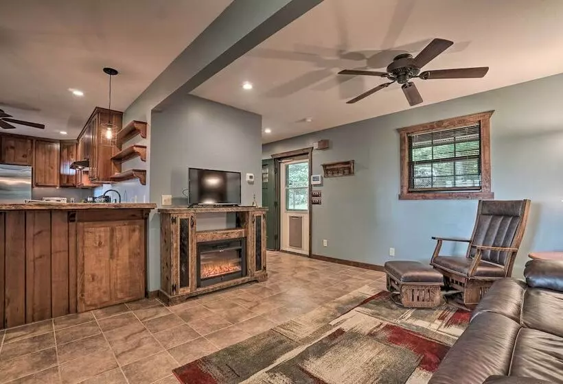 Yellow Mountain Blairsville Cabin W/ Scenic Deck