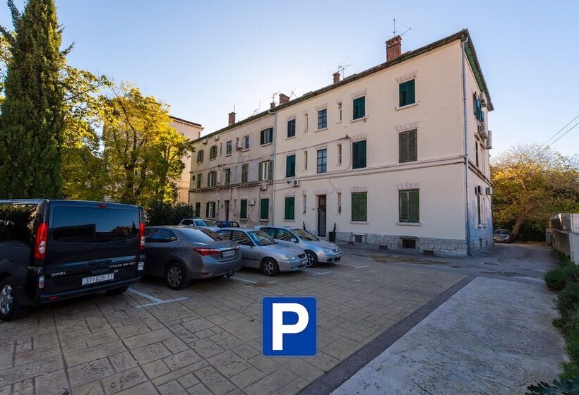 酒店 A Heritage Split