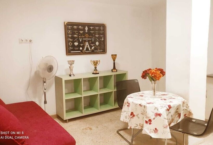 호스텔 Hostal Estudios