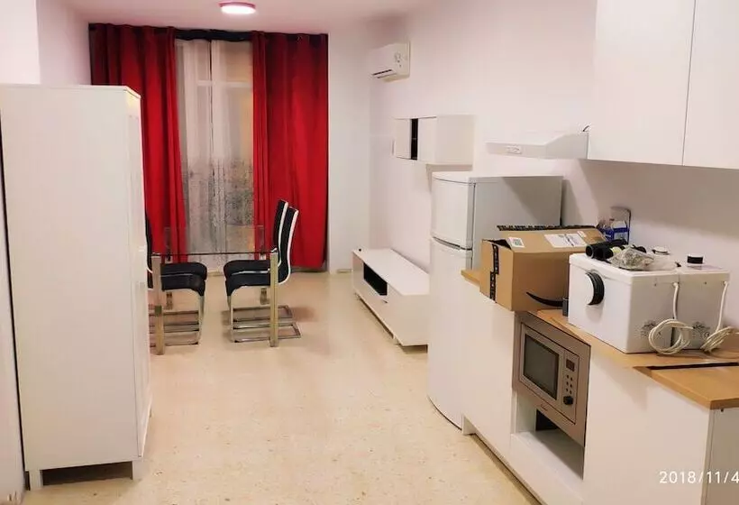 Retkeilymaja Hostal Estudios