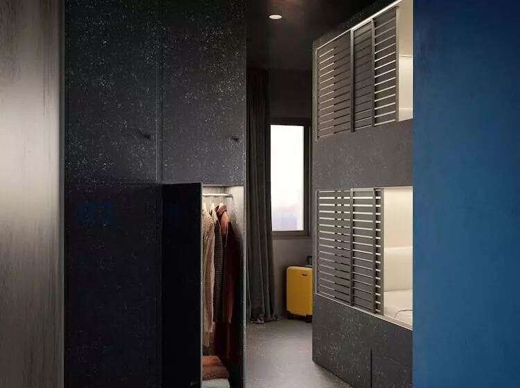 Amistat City Hostel Barcelona