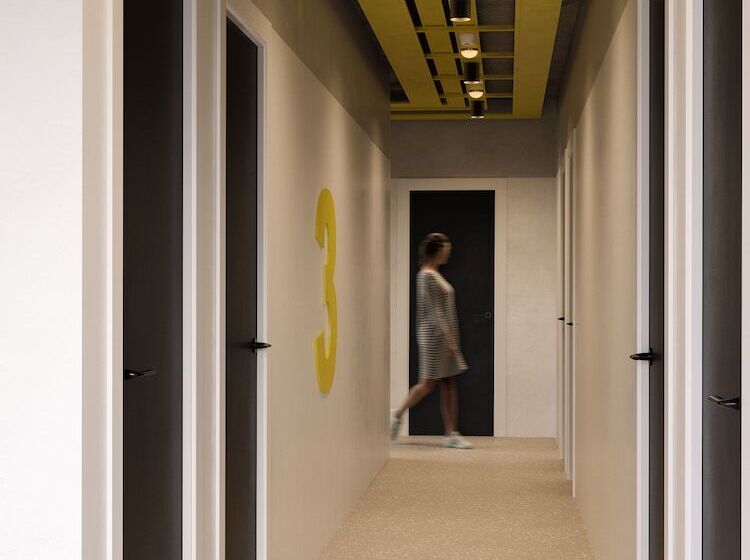 Amistat City Hostel Barcelona