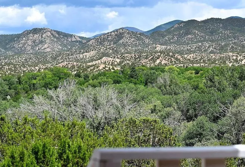 ベッドアンドブレックファースト Tesuque Outpost 3 Suites Mountain Views