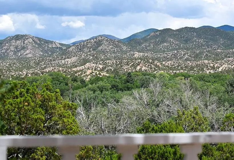 ベッドアンドブレックファースト Tesuque Outpost 3 Suites Mountain Views