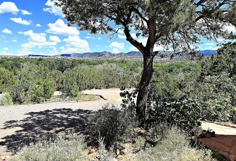 צימר Tesuque Outpost 3 Suites Mountain Views