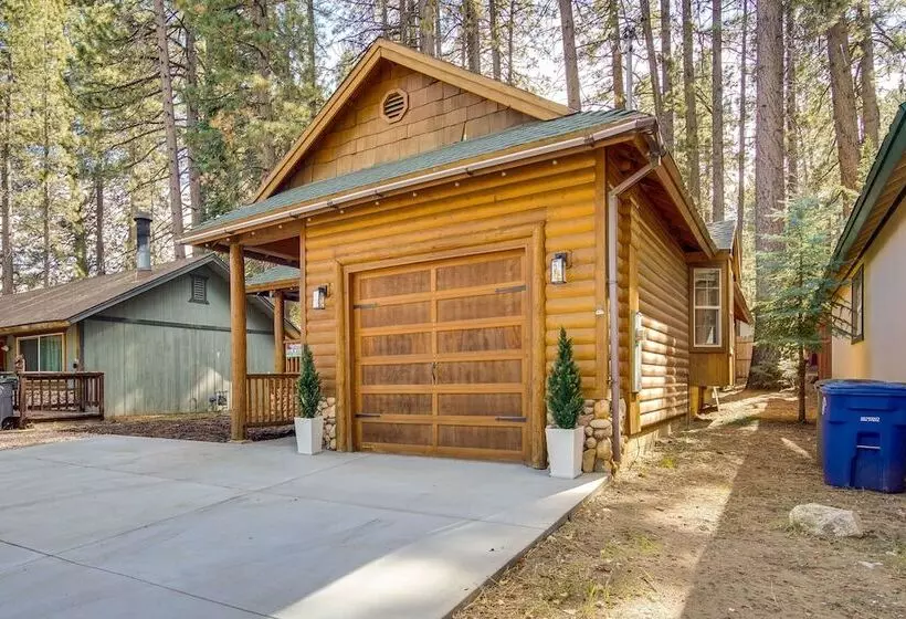Big Bear Lake Retreat W/ Game Room: 1 Mi To Slopes