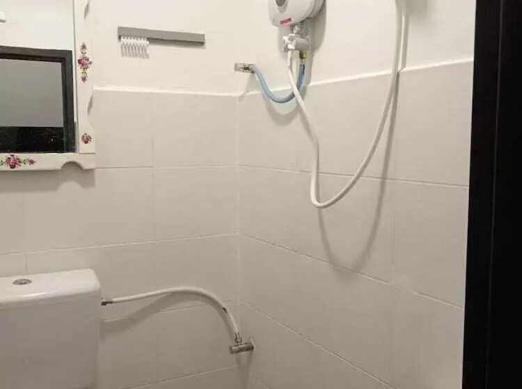 ホテル Seri Intan Tampin