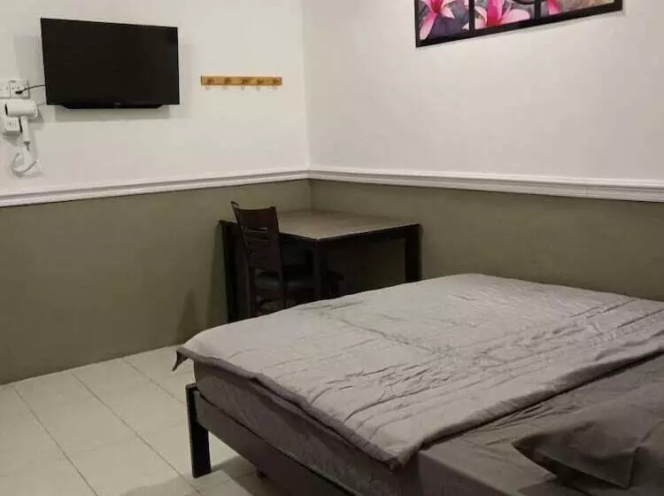 ホテル Seri Intan Tampin