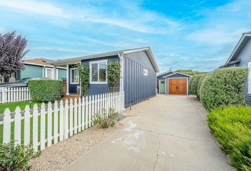 Charming 2 Bdr Seaside Cottage 5 Min To Beach!