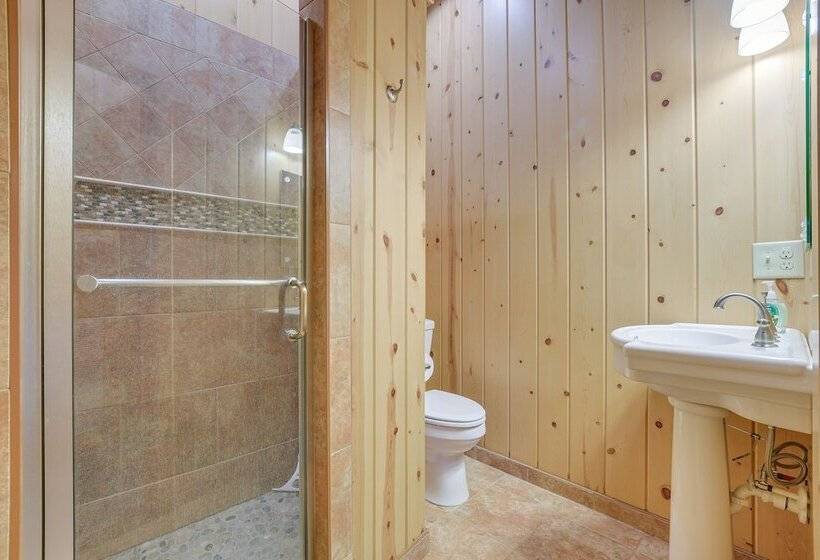 Cozy Lakefront Cabin In Semora W/ Large Dock!