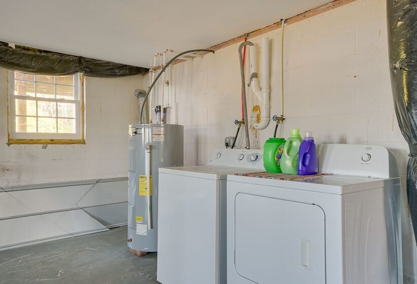 Cozy Lakefront Cabin In Semora W/ Large Dock!