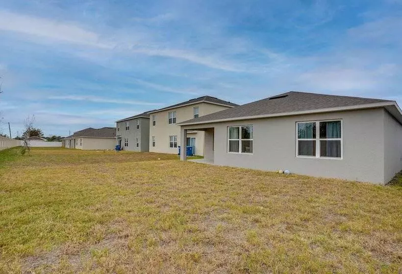 Family Friendly Eagle Lake Home, 7 Mi To Legoland!