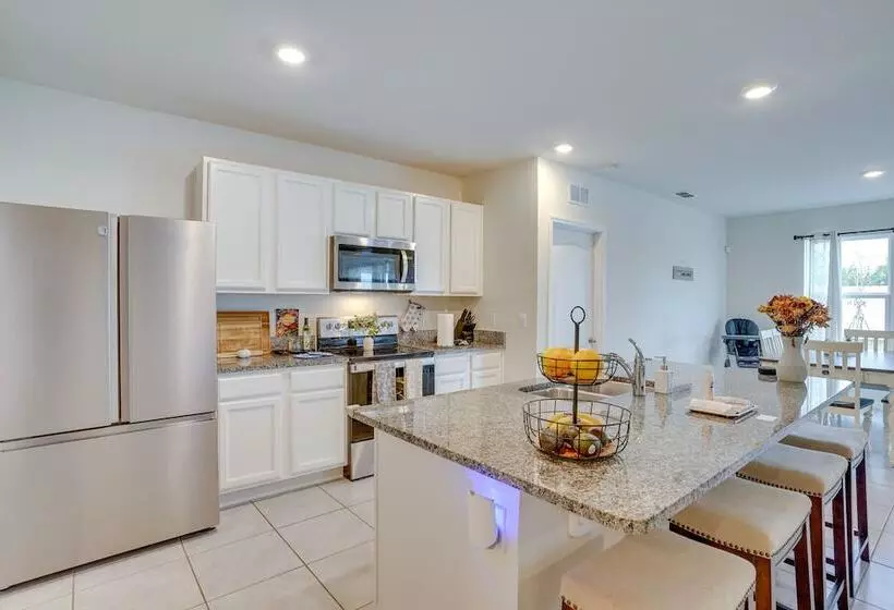 Family Friendly Eagle Lake Home, 7 Mi To Legoland!